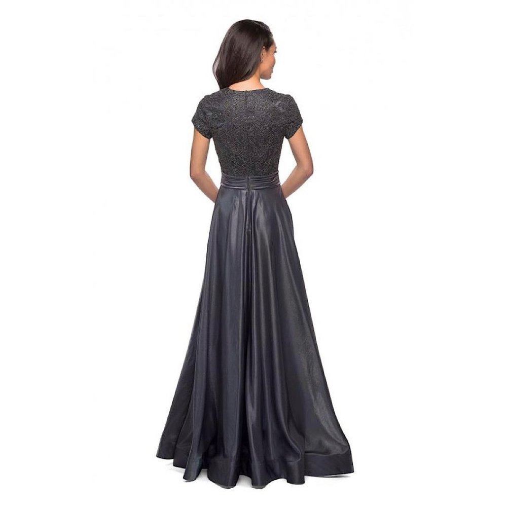 NWT La Femme 26447 Two Tone Satin A-Line V-Neck Gown Platinum Silver Gray - Picture 2 of 10